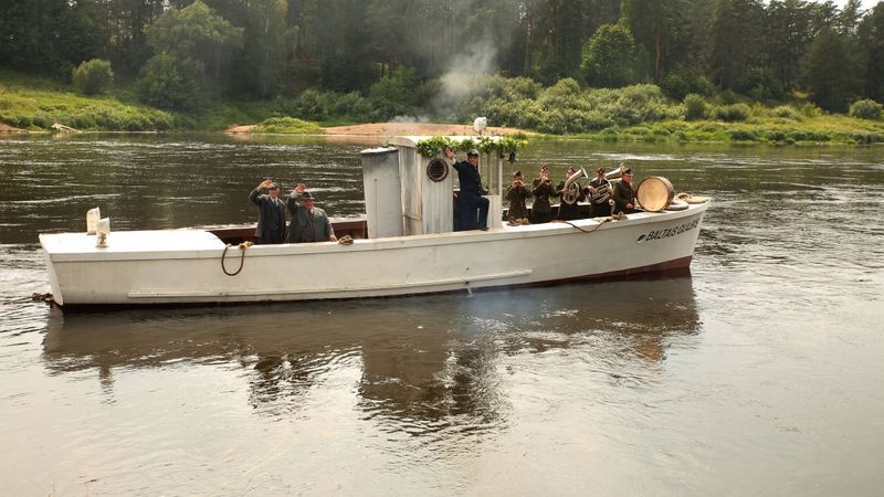 FOTO: Noslēdzas Kairiša filmas Piļsāta pi upis filmēšana Krāslavā