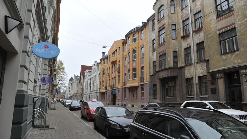 Biznesa vieta: iela, kur mīt prestižais klusums
