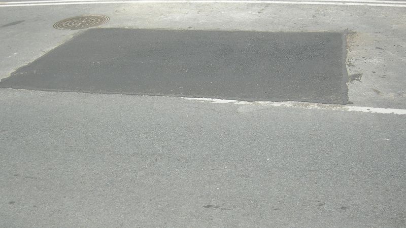 Latvijas autoceļu uzturētājs sācis bedrīšu remontus
