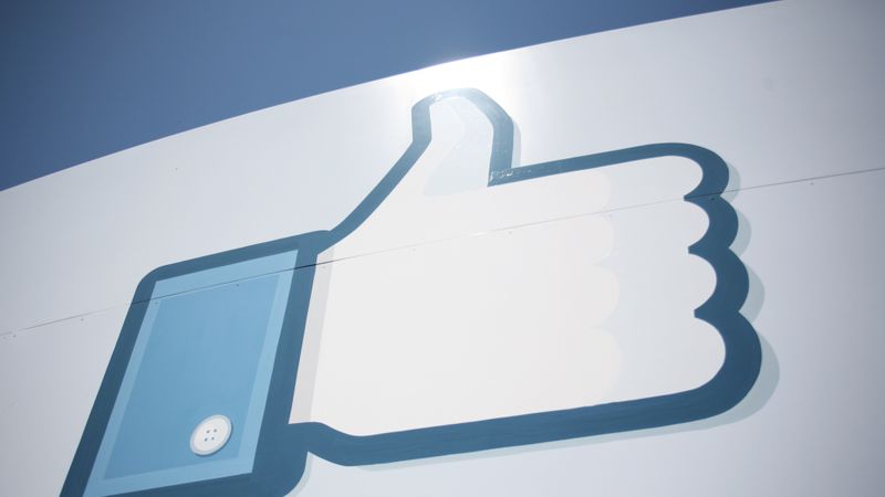 Pētījums: Pateicoties «Like» pogai, Facebook zina jūsu personības noslēpumus