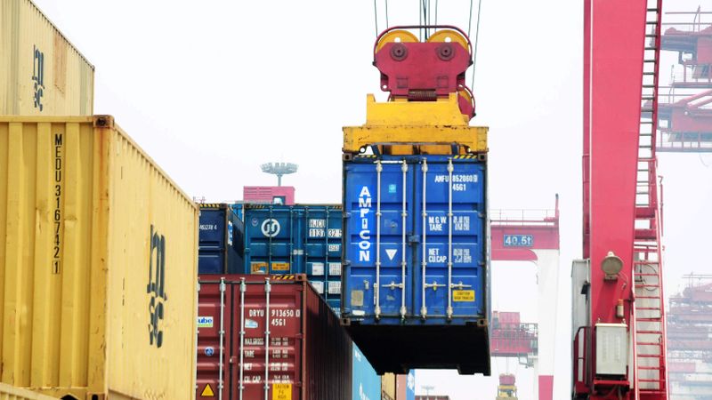 Eksporta izaugsme sarukusi gandrīz līdz nullei