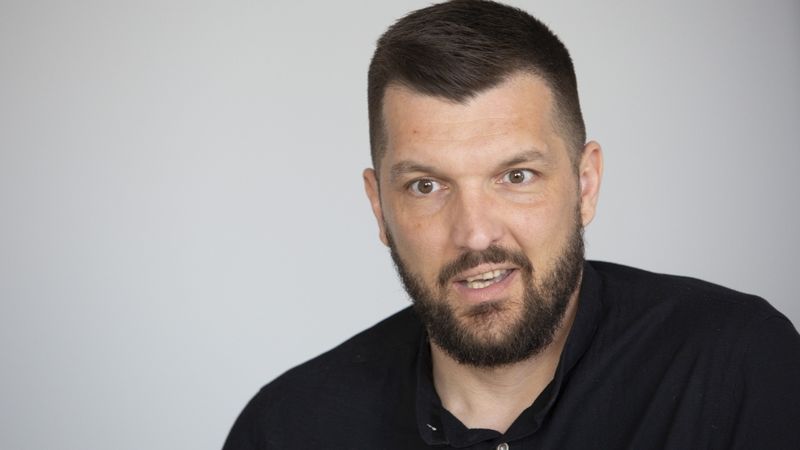Cenu kāpuma dēļ cilvēki arvien vairāk apsver izmantot koplietošanas auto