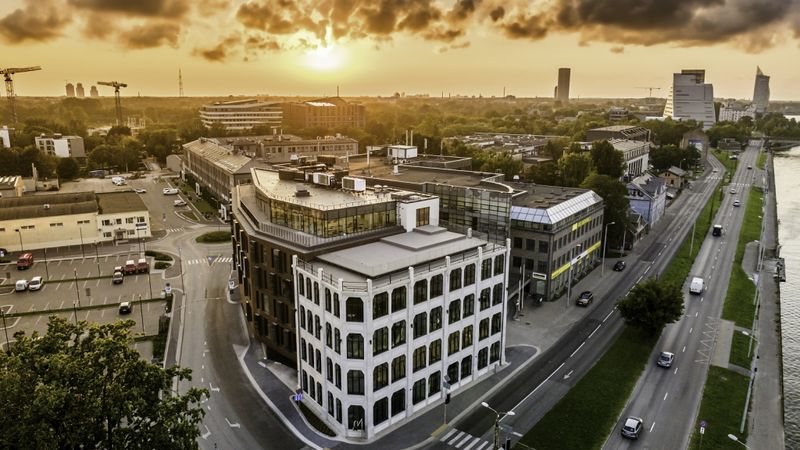 Zeiss biroji nodoti ekspluatācijā