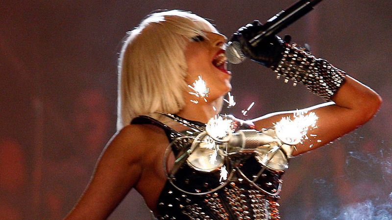Lady Gaga «pārsit» YouTube rekordu