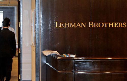 Merrill darbinieki brīdinājuši ASV Vērtspapīru un biržas uzraudzības komisiju par Lehman