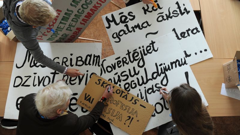 Prasot lielākas algas, pedagogi «izsvilps» budžetu; gatavi streikam