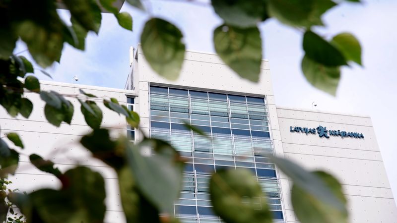 Nedēļas laikā izsolēs aiziet Krājbankas īpašumi par 620 tūkst. Ls
