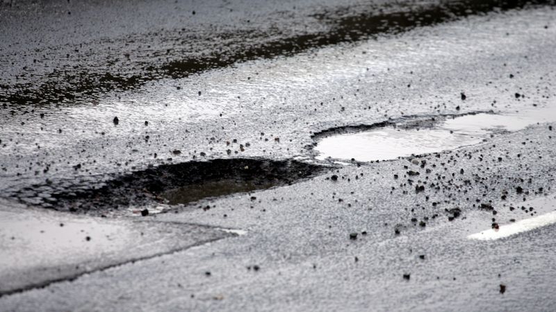 Zelta bedres autoservisiem