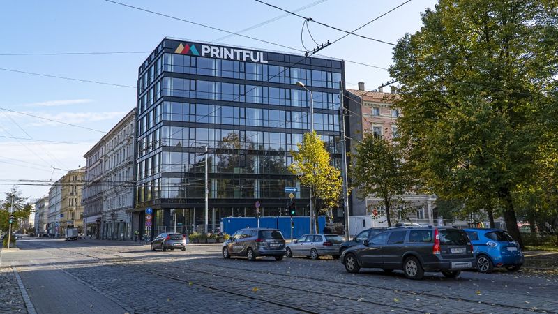 Paraksta kredītlīnijas 6,5 miljonu eiro apmērā divu namu renovācijai