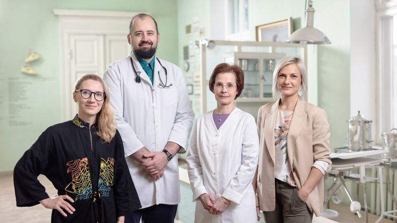 Riga TechGirls vadīs bezmaksas apmācības veselības aprūpes darbiniekiem