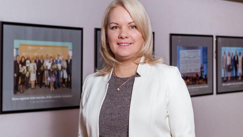 Lielais brālis Pasažieru vilciens, mazais brālis – Vivi