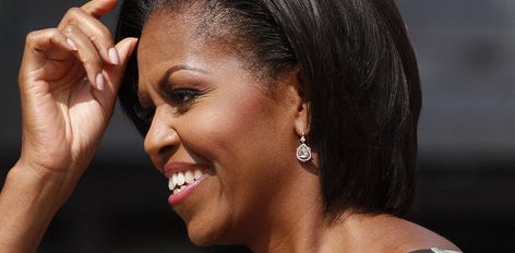 Forbes par pasaulē ietekmīgāko sievieti šogad atzīst Mišelu Obamu