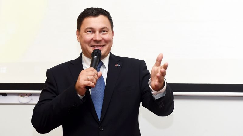 Uzņēmējs: Bez imigrantiem mēs nevaram izdzīvot