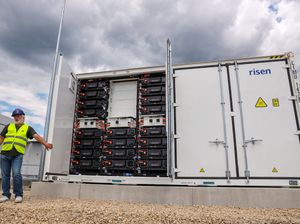 Līvānu novadā atklāts 3,4 miljonu eiro vērts hibrīdais enerģijas parks