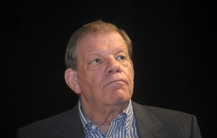 Lipmans  Liepājas Metalurgam gatavs piesaistīt investoru; prasa Zaharjinam un Segalam pārdot akcijas