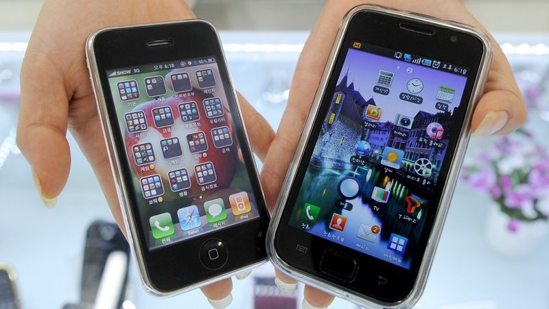 Papildināta -   Milzis Samsung saņem sāpīgu sitienu; no tiesas lēmuma iegūt var arī Nokia