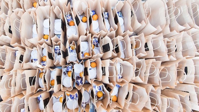 Ražotāji meklē alternatīvas plastmasai