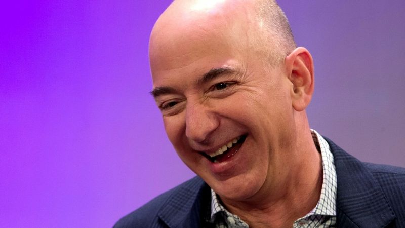 Amazon īpašnieka Bezosa bagātība sasniegusi 120 miljardus dolāru