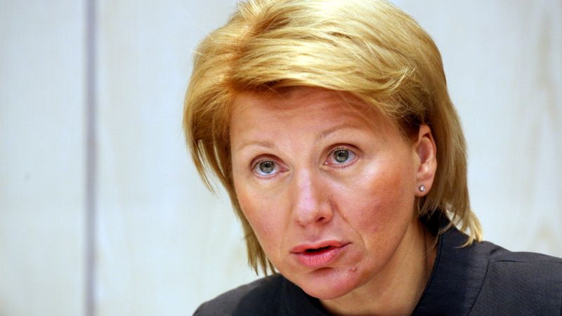No Plaudes-Rēlingeres un citām personām par labu Revertai piedzen teju trīs miljonus