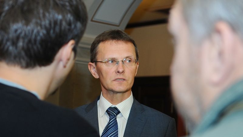 Vilks: Latvija attiecībā uz eirozonas problēmām nevar kā strauss iebāzt galvu smiltīs