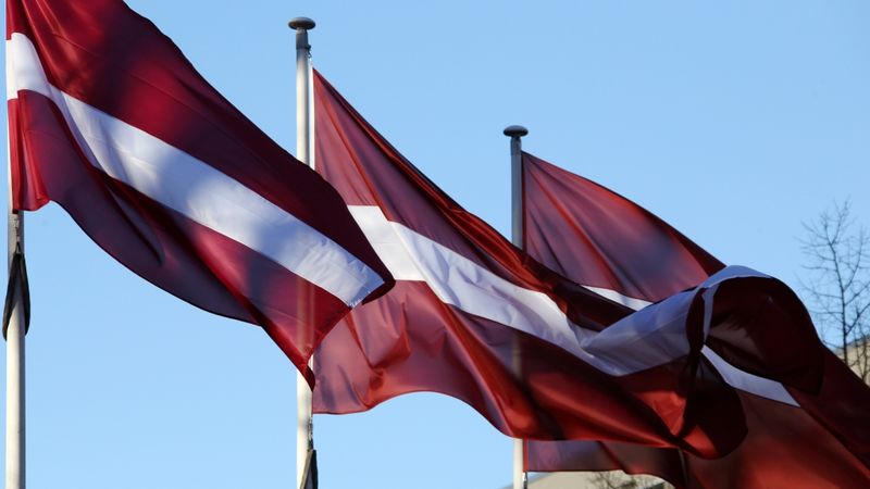 Atbalsta priekšlikumu Lāčplēša dienu noteikt par oficiālu svētku dienu