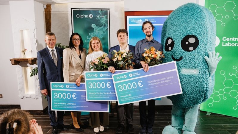 Jauno skolotāju stipendijās Olpha un Centrālā laboratorija ieguldījusi 45 000 eiro