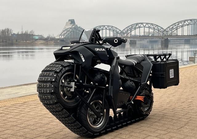 Latvieši prezentēs pasaulē pirmā viensliedes elektromotocikla prototipu