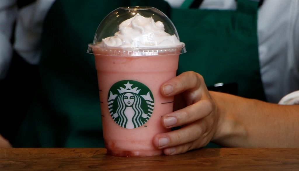 Nestle iegūst tiesības pasaulē pārdot Starbucks produktus