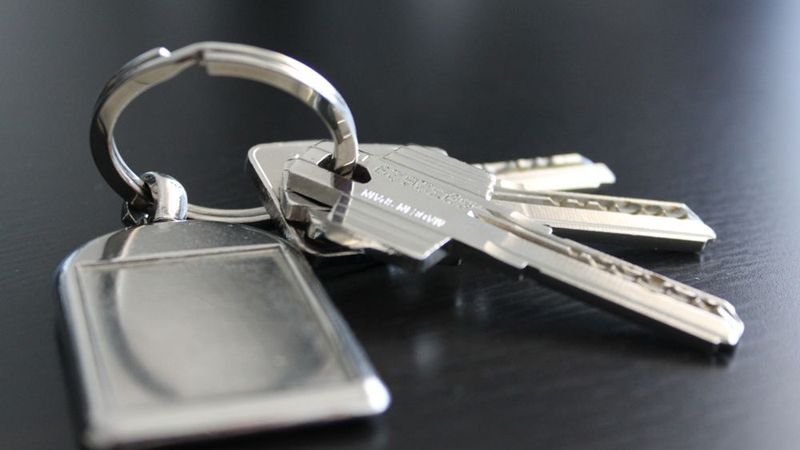Eksperts: Termiņuzturēšanās atļauju programma ir Latvijas ekonomikas dzinējspēks