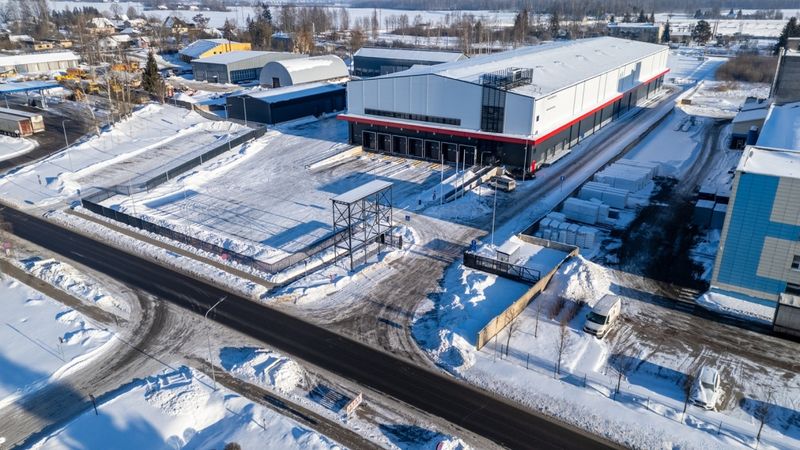 Tenachem investējis 8,6 miljonus eiro jaunā noliktavas ēkā Dobelē