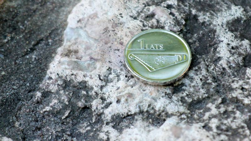 Viena lata nodokļu iekasēšana izmaksā 1,3 santīmus