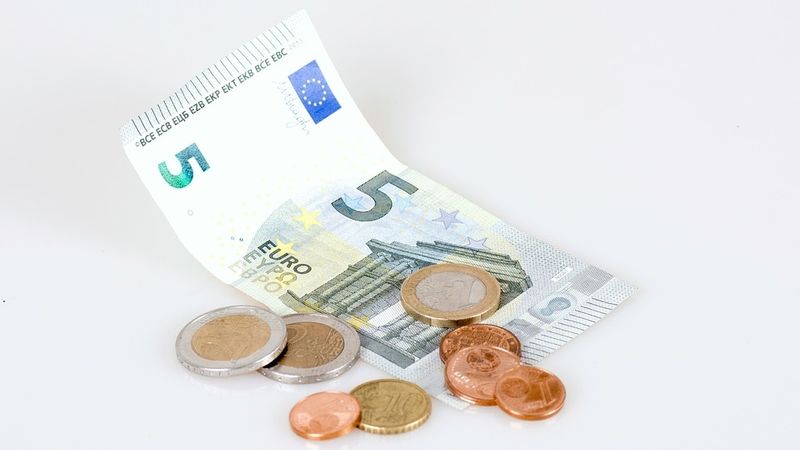Ar Moneyval karogu pēc piecīša  uz robežas
