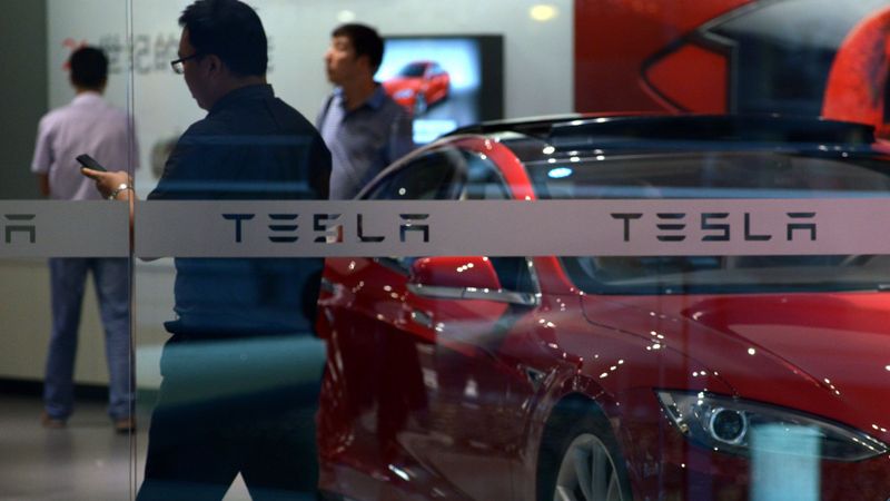 Investors: Tesla uzvaras var beigties