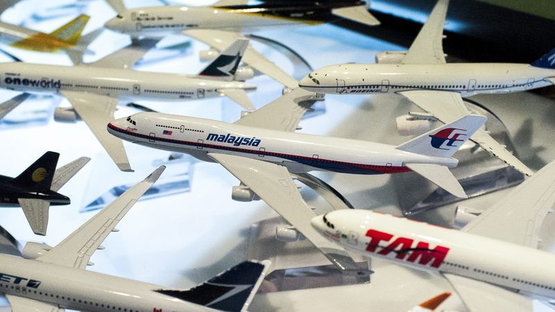 Apdrošināšanas gigants  Allianz  sācis izmaksāt atlīdzības saistībā ar  Malaysia Airlines  lidmašīnas pazušanu