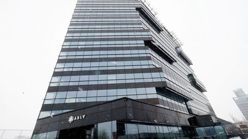 ABLV Bank ir iestājusies noguldījumu nepieejamība; ABLV Bank: var tikt uzsākts bankas likvidācijas process