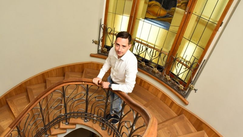 Līderu atgriešanās: Londonu apmaina pret Rīgu