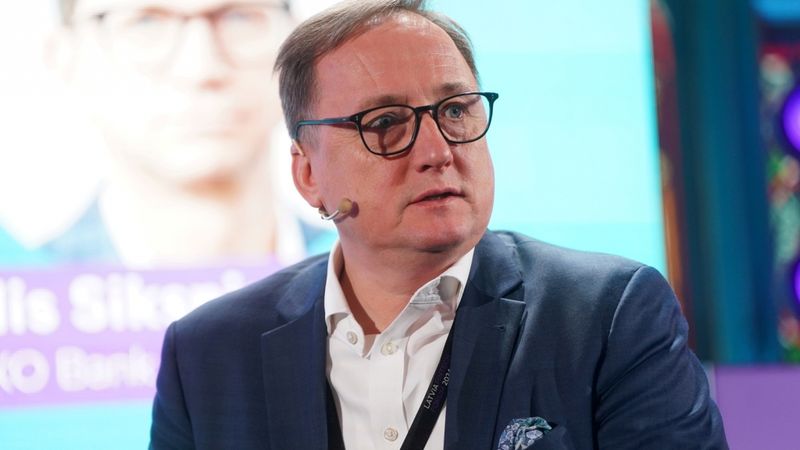 Kazāks: Valsts parāda audzēšana nav risinājums Latvijas problēmām