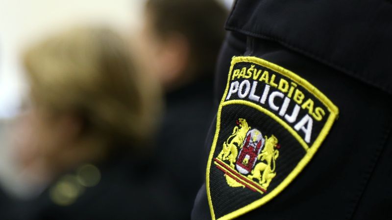 Par atteikšanos no kukuļa policistiem piešķirs prēmijas