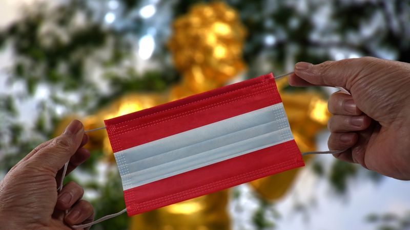 Austrija atceļ karantīnas prasības ar Covid-19 inficētajiem