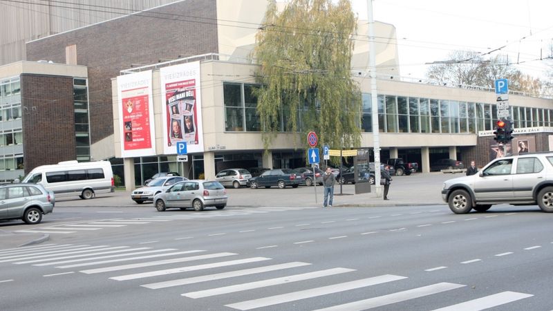 Ieguldot 1,7 miljonus eiro, sakārtos Dailes teātra ēku