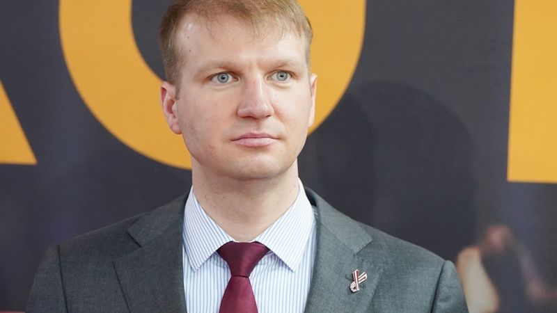 Melnis: Visas vecās vēja turbīnas nekavējoties ir jāapseko