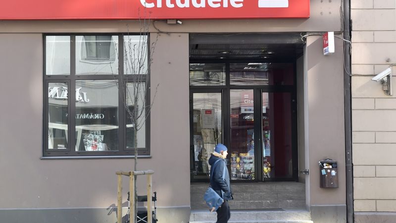 Citadele: Kopumā valsts garantētās atlīdzības izmaksa norit mierīgi