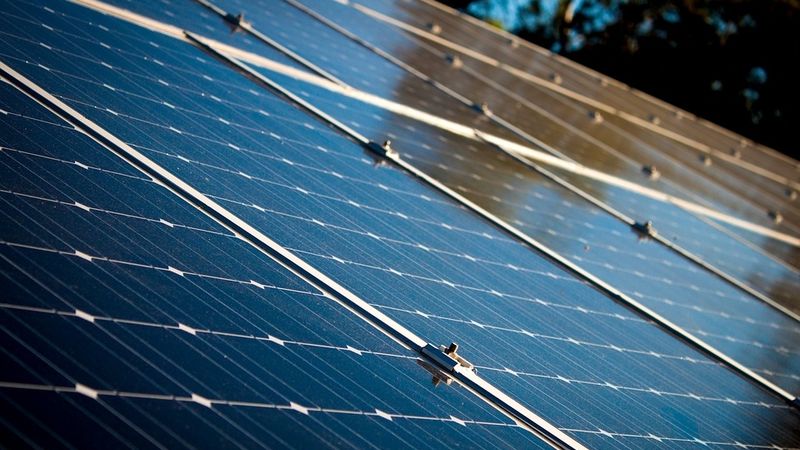 Elektrum divu gadu laikā Baltijā uzstādījis vairāk nekā 300 saules paneļu komplektus