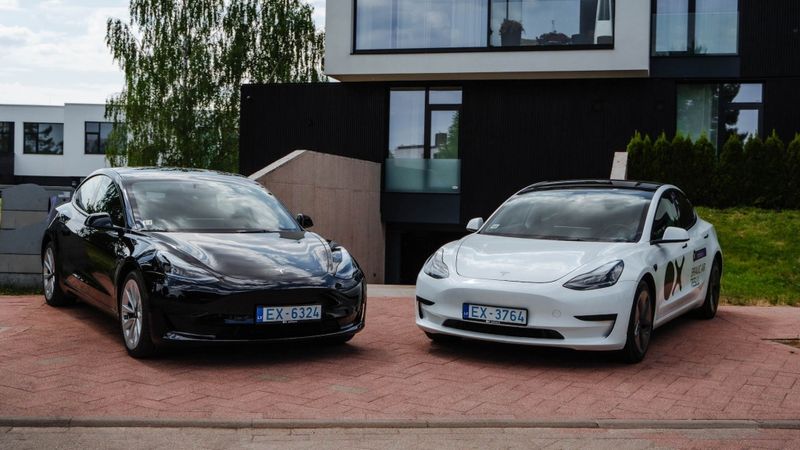 OX DRIVE dubulto autoparku, investīcijām platformā pārsniedzot 4 miljonus eiro