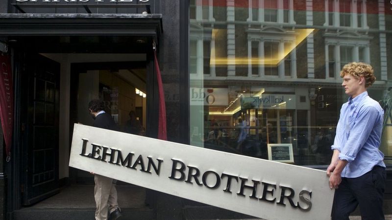 Ekonomists: Grieķija grimst līdzīgi kā Lehman banka 2008. gadā