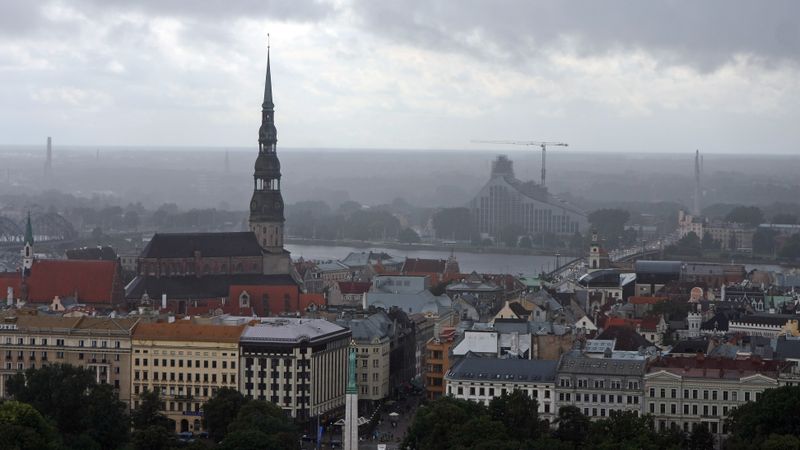 Arī Rīga metas cīņā par iedzīvotāju vilināšanu ar atlaidēm