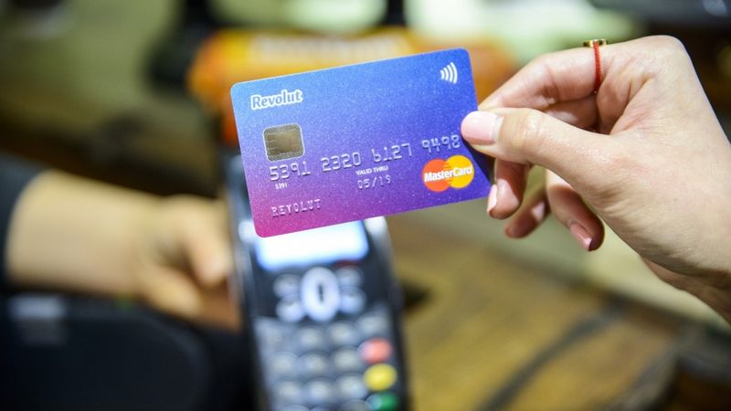 Revolut saņem bankas licenci