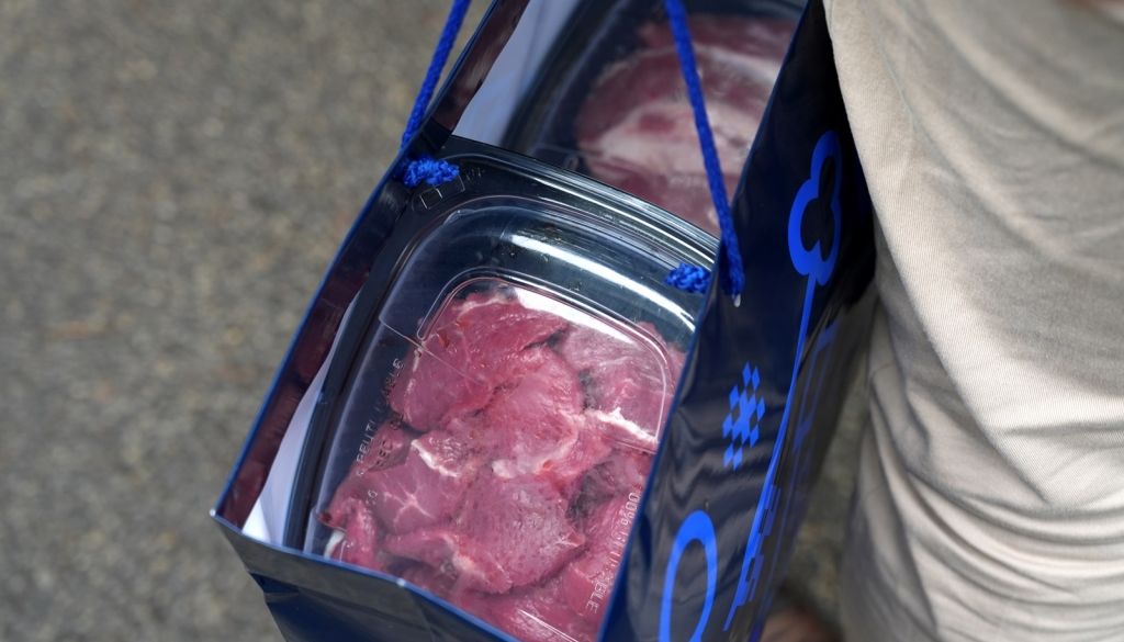 PVN samazinājums jāattiecina uz visu svaigās gaļas produkciju