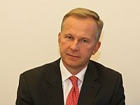Rimšēvičs: svarīgi budžetu nekonsolidēt uz nodokļu palielināšanas rēķina