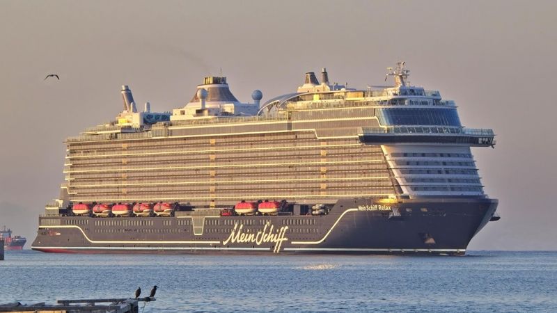 Rīgā viesosies lielākais kruīza kuģis ostas vēsturē Mein Schiff Relax